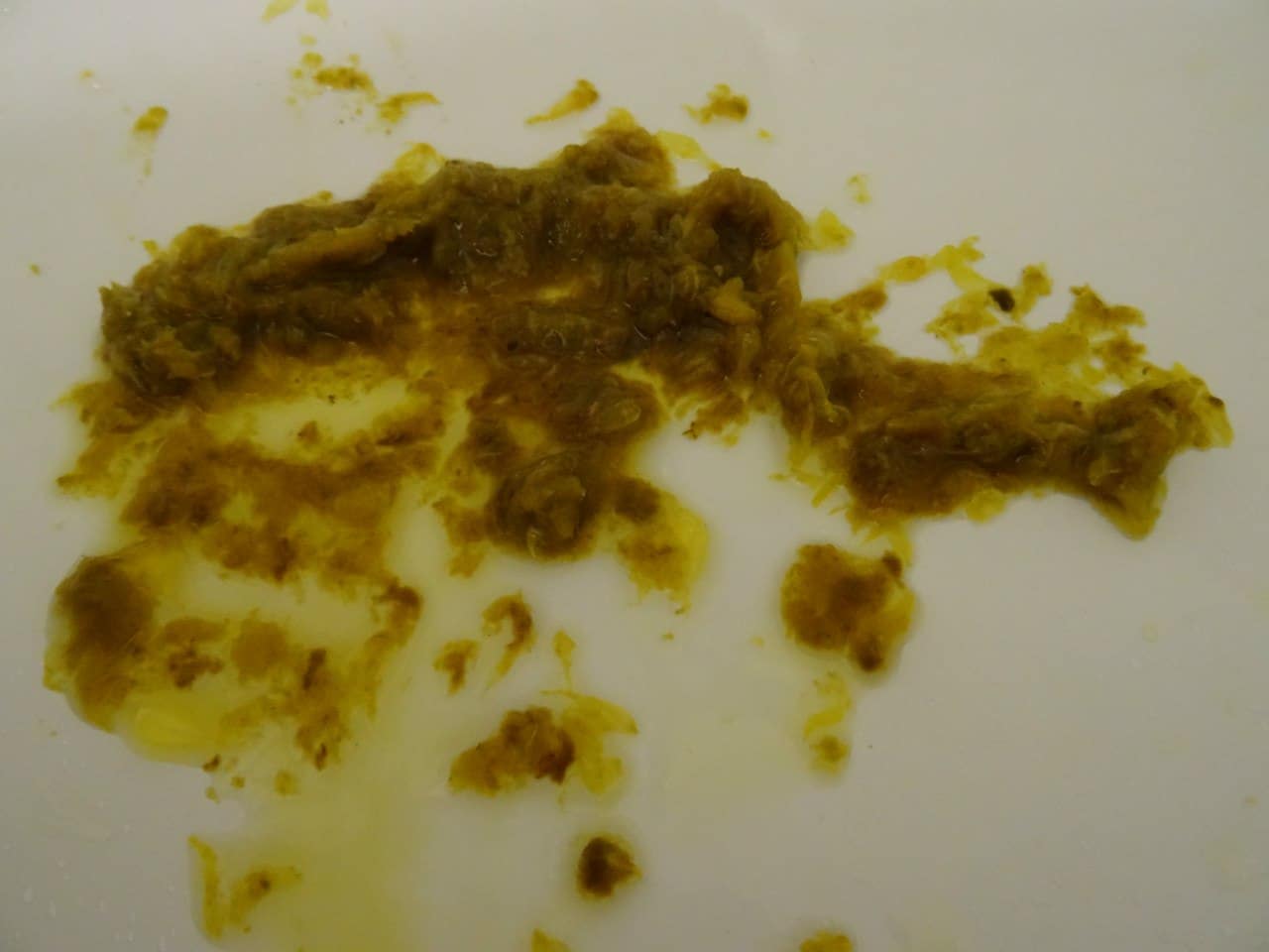 Как выглядят и развиваются острицы у человека?