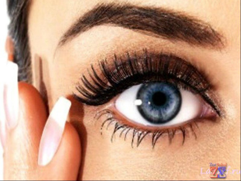 От туши зависит целостность макияжа и красота глаз От туши зависит целостность макияжа и красота глаз