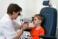 Детское косоглазие легко излечивается Детское косоглазие легко излечивается