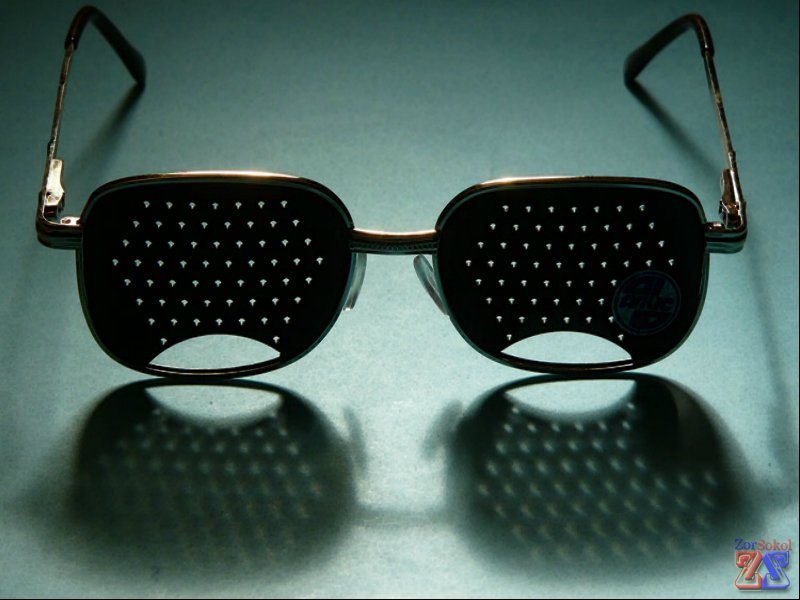 Очки не "Федеровские". Найдите отличия... Очки не "Федеровские". Найдите отличия...